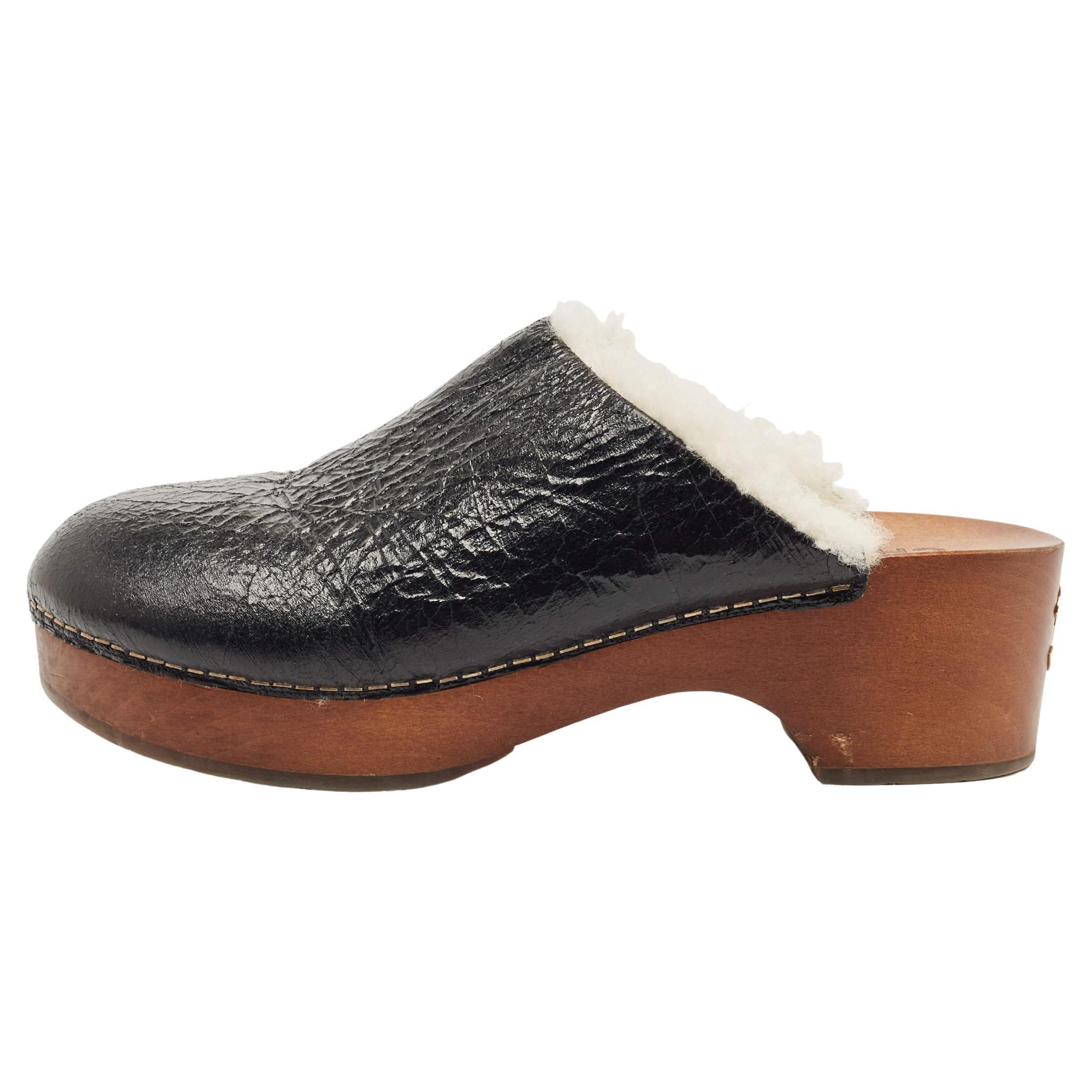 Chanel Black Leather and Fur Slip On Clogs Size 39
