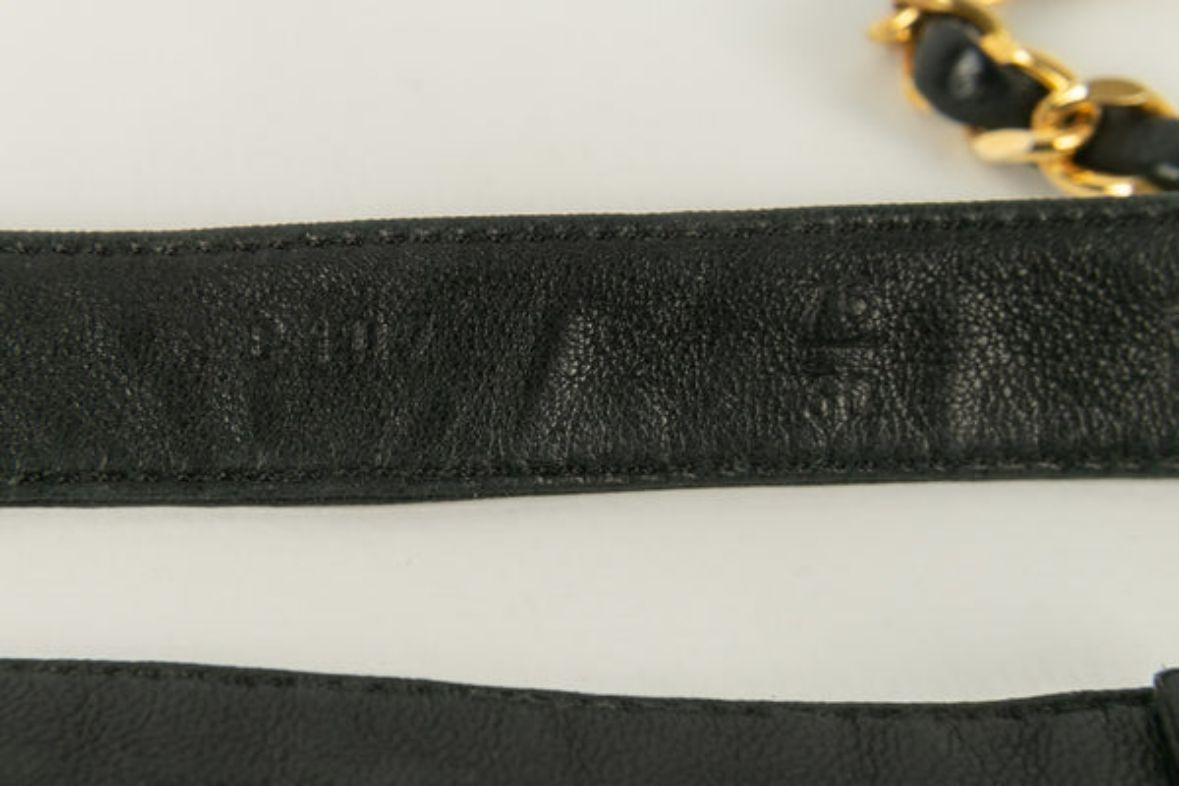 Chanel Black Leather and Gold Metal Belt, Size 75 For Sale 3