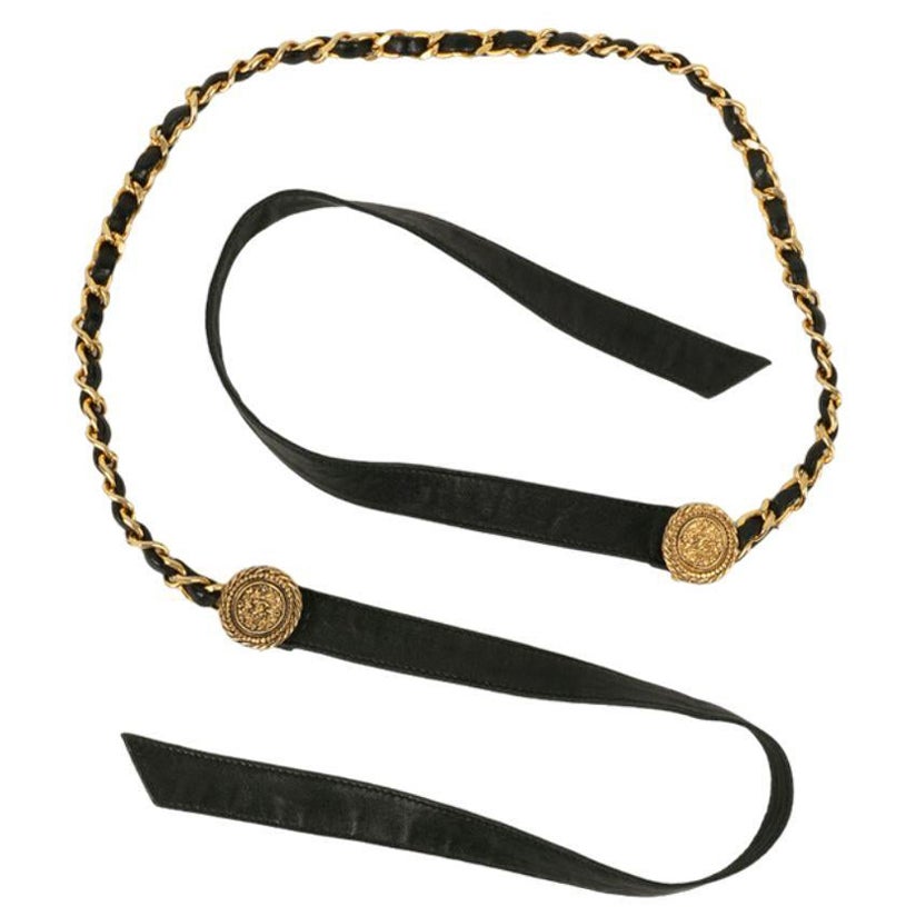 Cintura Chanel in pelle nera e metallo dorato, taglia 75