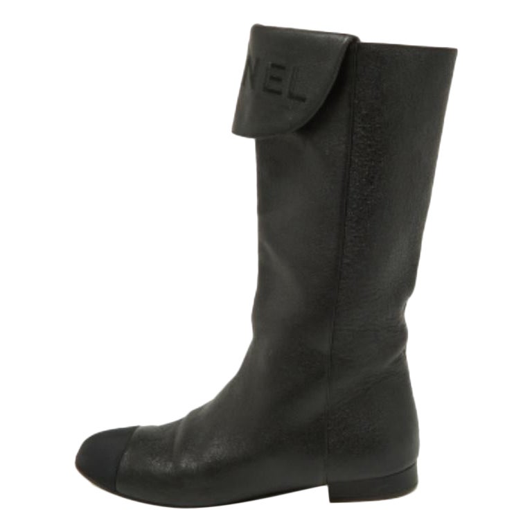 Chanel - Bottes mi-mollets en cuir noir et gros grain - Taille 37,5 en vente