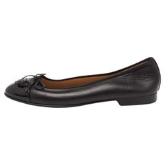 Chanel Black Leather and Patent Bow CC Cap Toe Ballet Flats Size 38.5