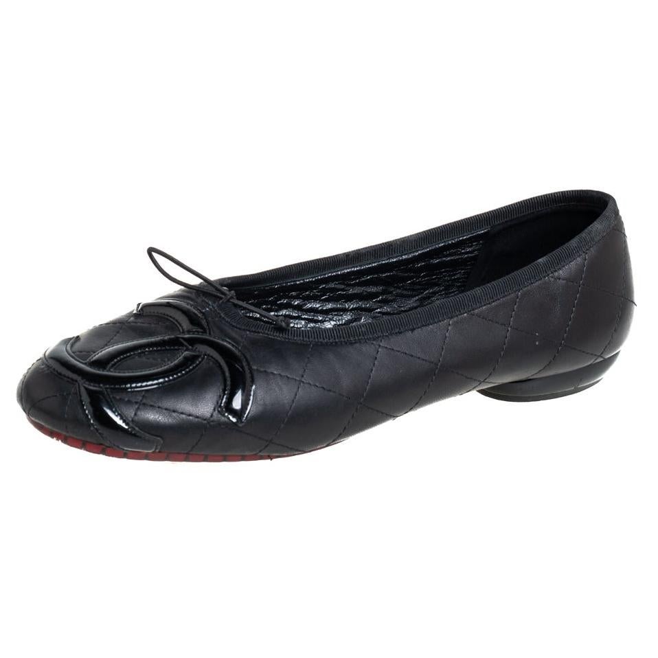 Chanel - Authenticated Cambon Ballet Flats - Leather Black Plain for Women, Very Good Condition