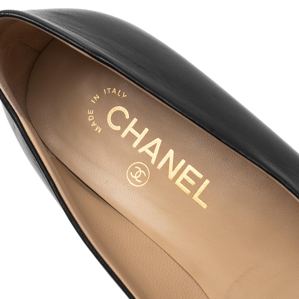 Chanel Black Leather And Patent Leather Cap Toe Ballet Flats Size 39 3
