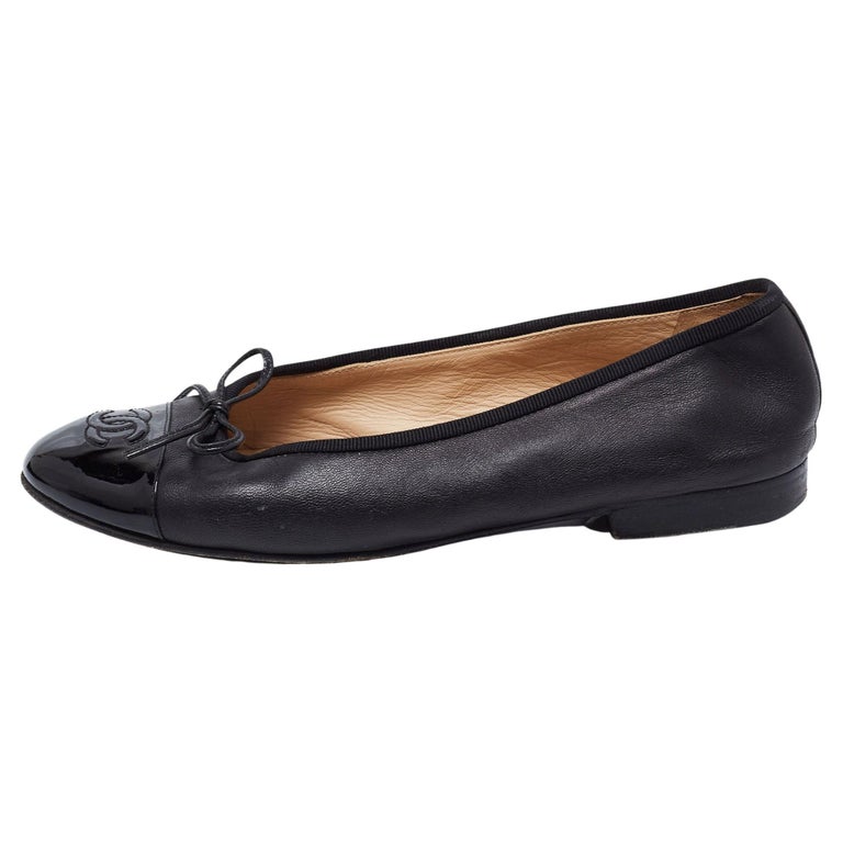 Chanel Black Leather and Patent Leather CC Cap Toe Bow Ballet Flats Size 37  at 1stDibs