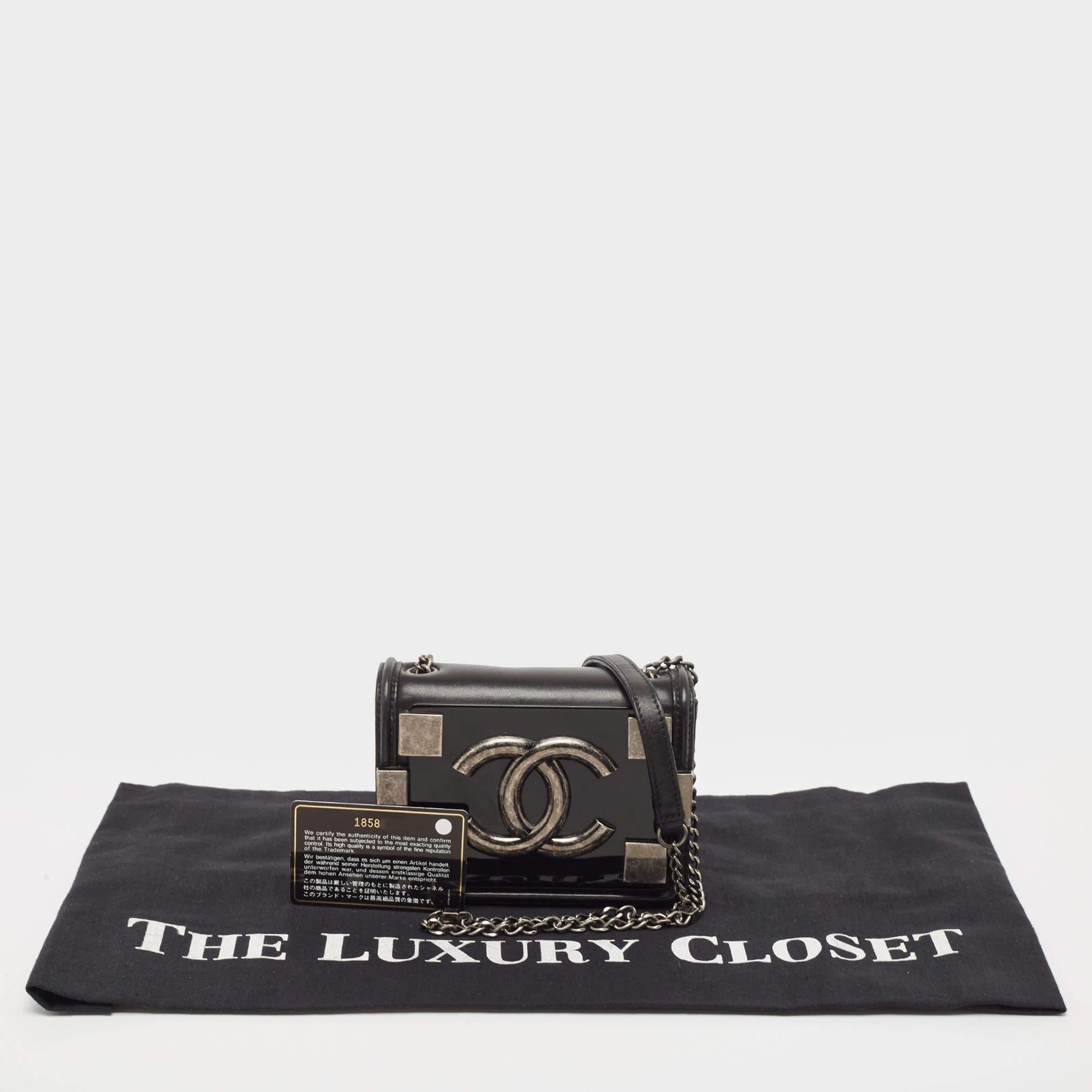 Chanel Black Leather and Plexiglass Mini Brick Flap Crossbody Bag For Sale 4