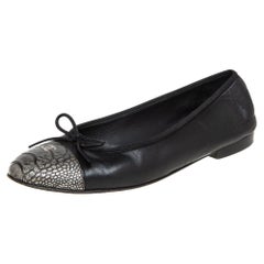 Chanel Black Leather and Python Embossed Leather CC Cap Toe Flats Size 40