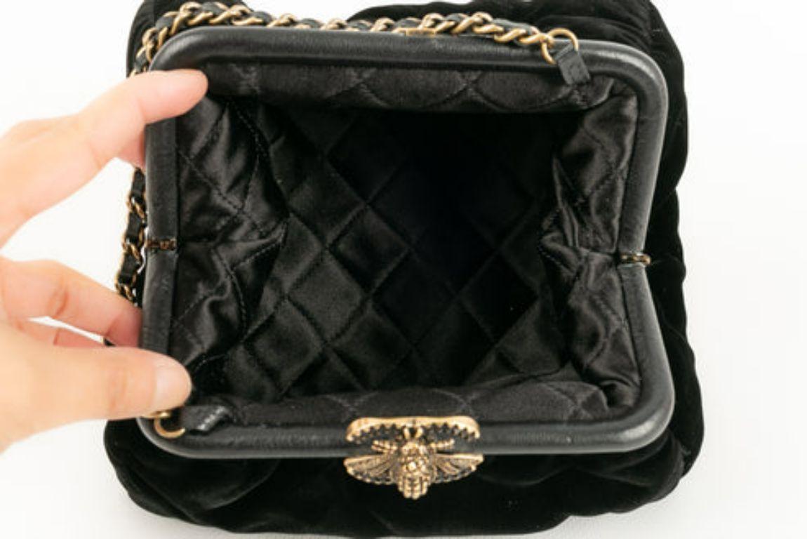 Chanel Black Leather and Velvet Minaudière 4