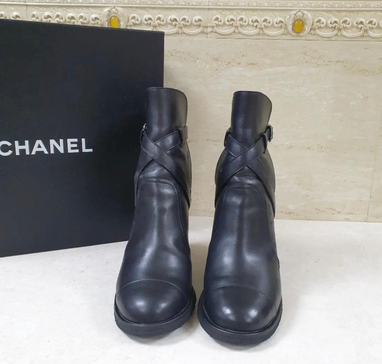 chanel boots