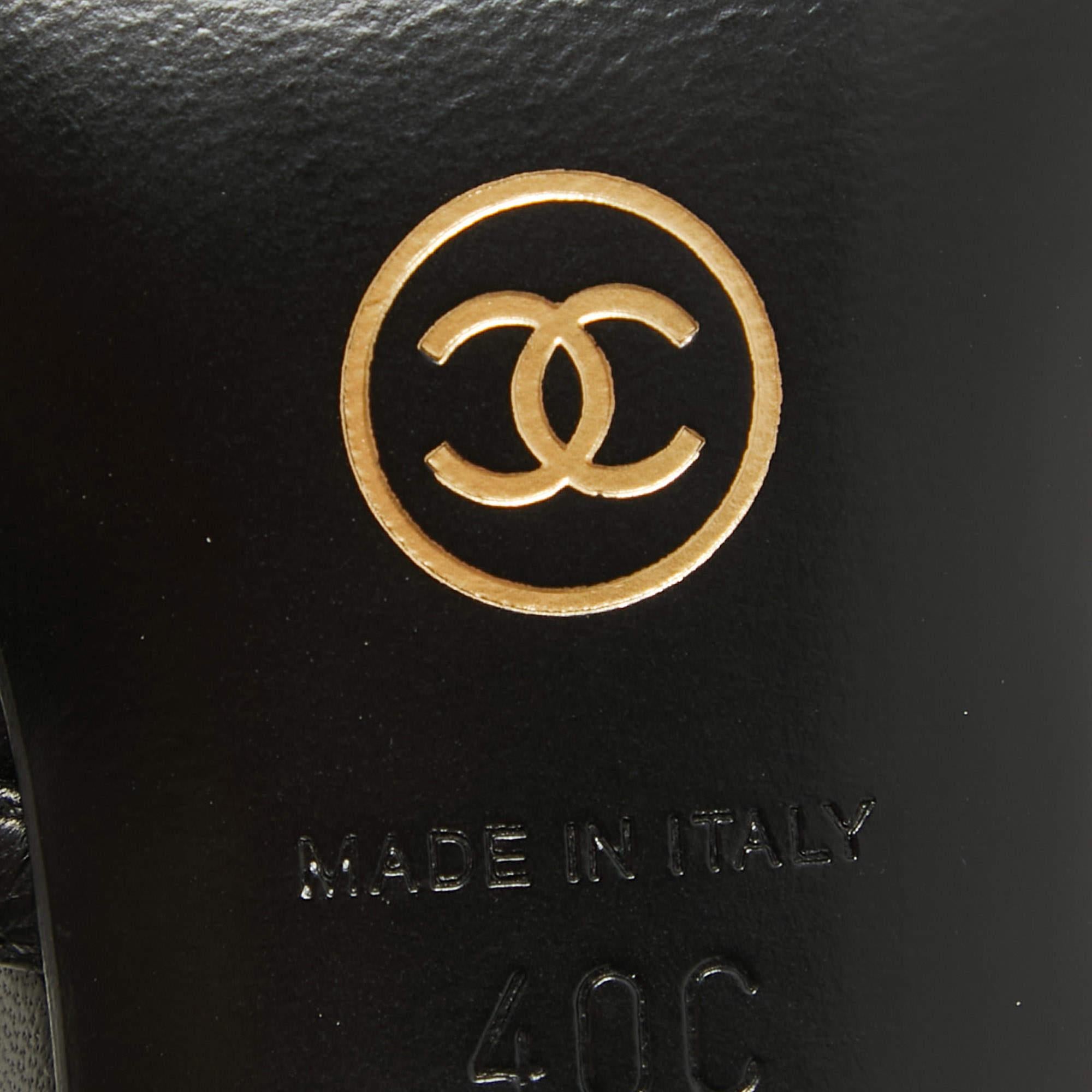 Chanel Black Leather Ankle Strap Pumps Size 40 For Sale 2