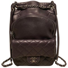 Chanel Chanel Schwarzer Lederrucksack mit Kordelzug