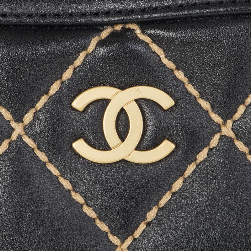 Women's Chanel black leather & beige QUILT STITCHING Small Bag