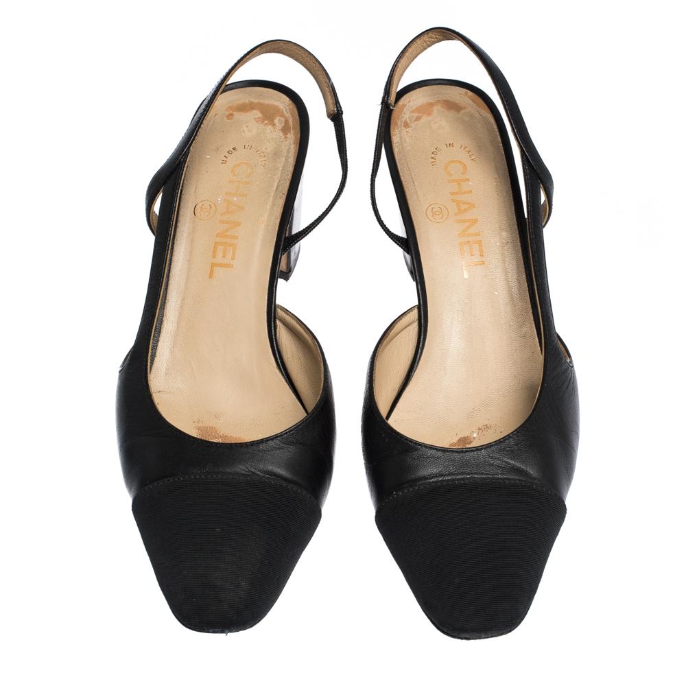 Chanel Sandalias de piel negra con tacón bloque Slingback Talla 39 Negro
