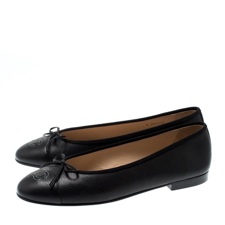 Chanel Black Leather Bow CC Cap Toe Ballet Flats Size 41 For Sale