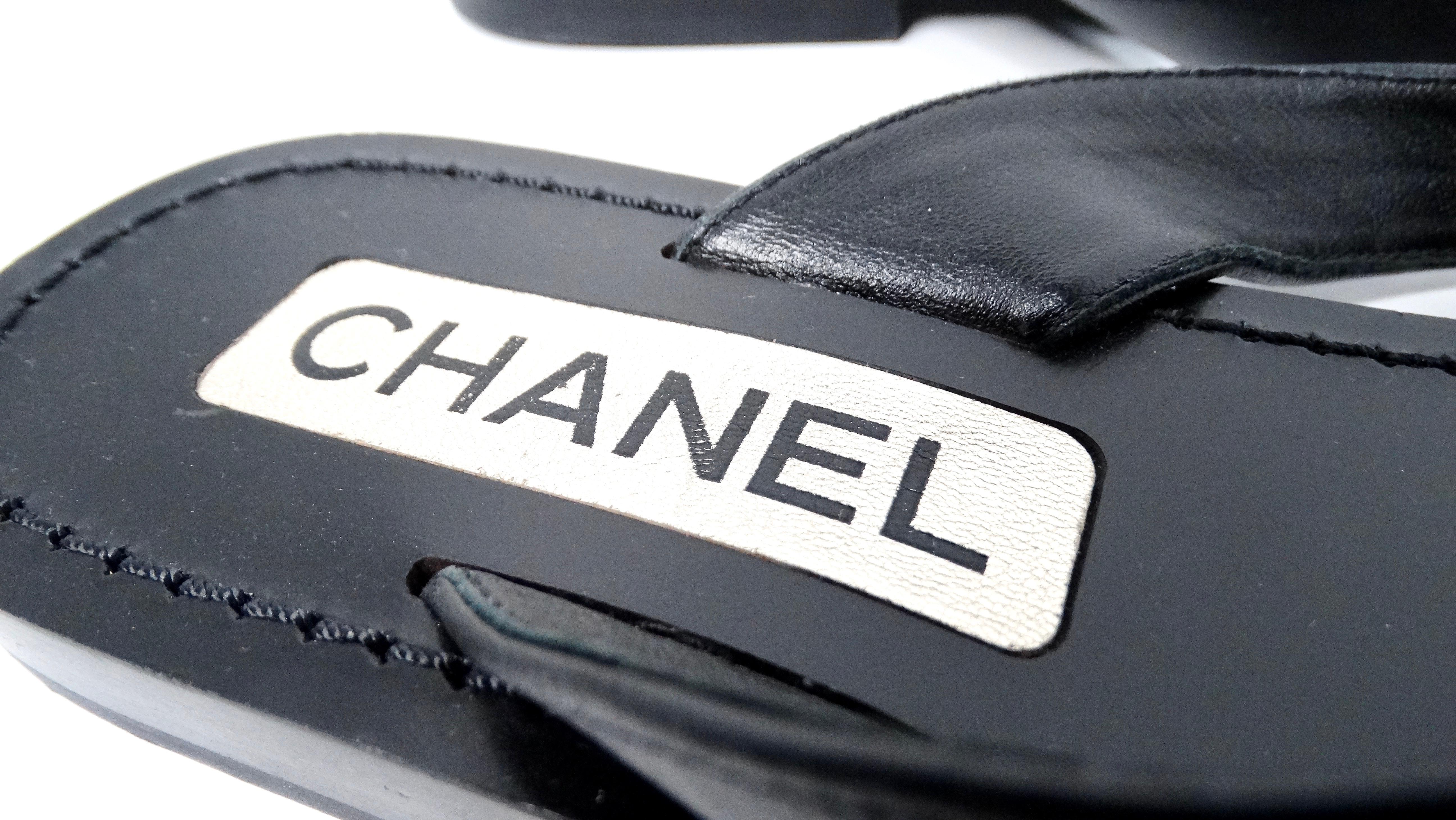 Chanel Black Leather Bow & Pearl Accent Sandals For Sale 2
