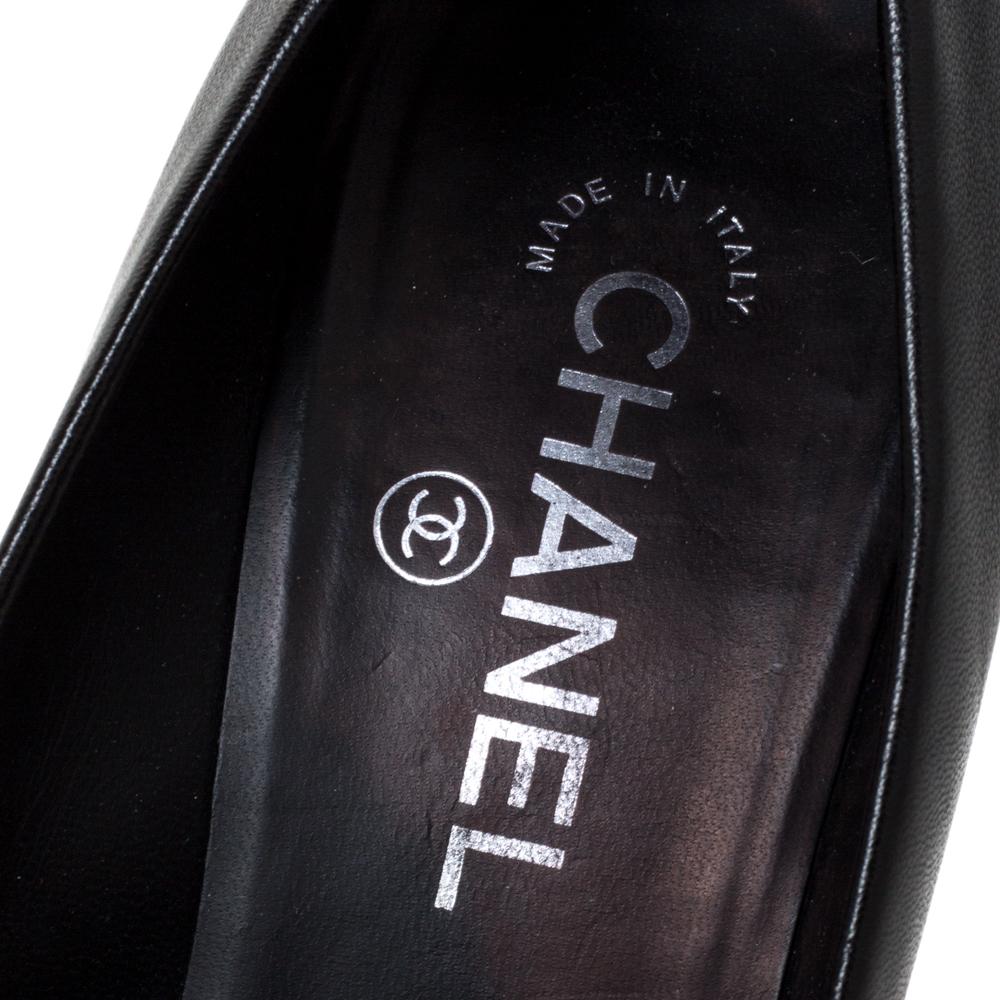 Chanel Black Leather Camellia CC Pumps Size 38 2