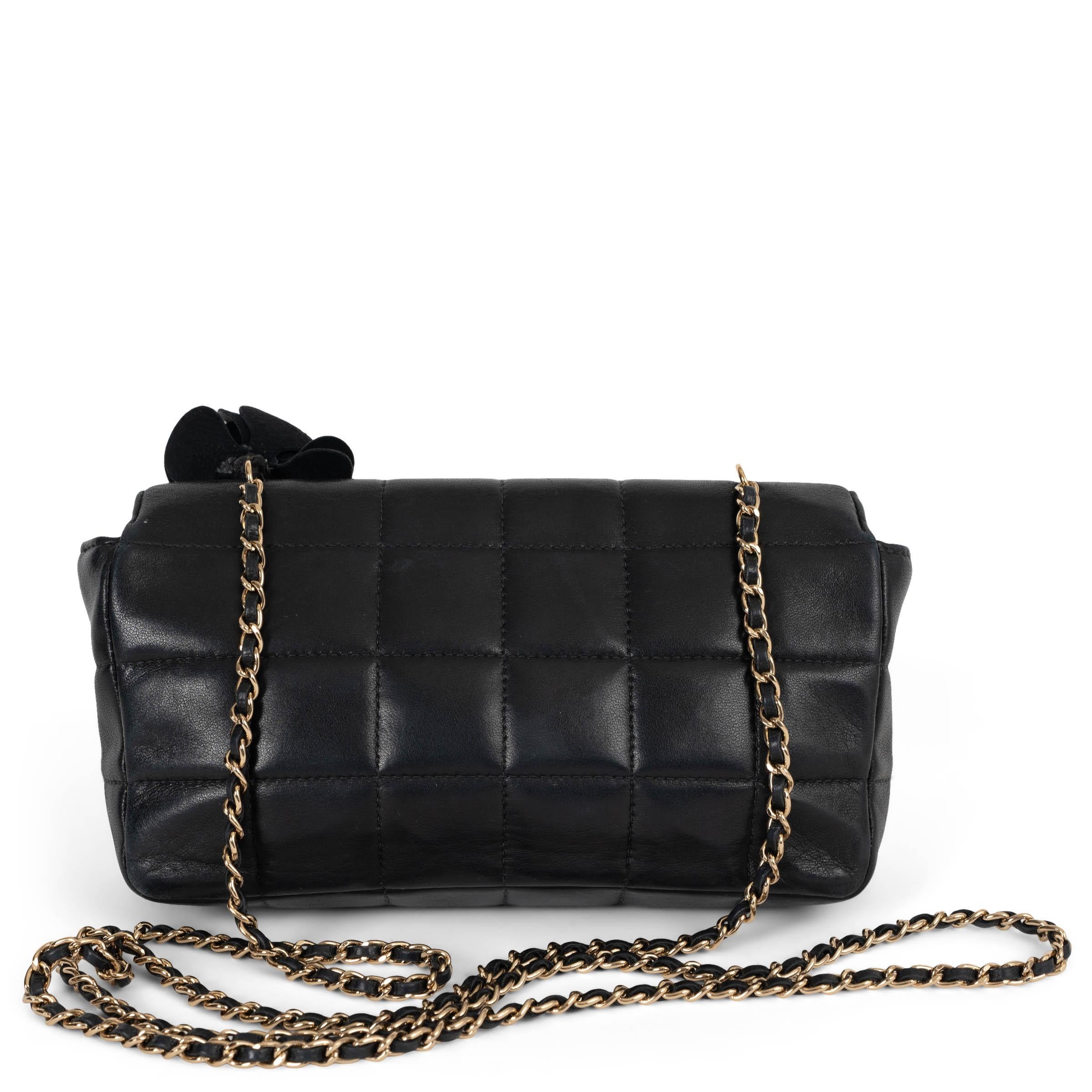 Black CHANEL black leather CAMELLIA CHOCOLATE BAR MINI FLAP Bag For Sale