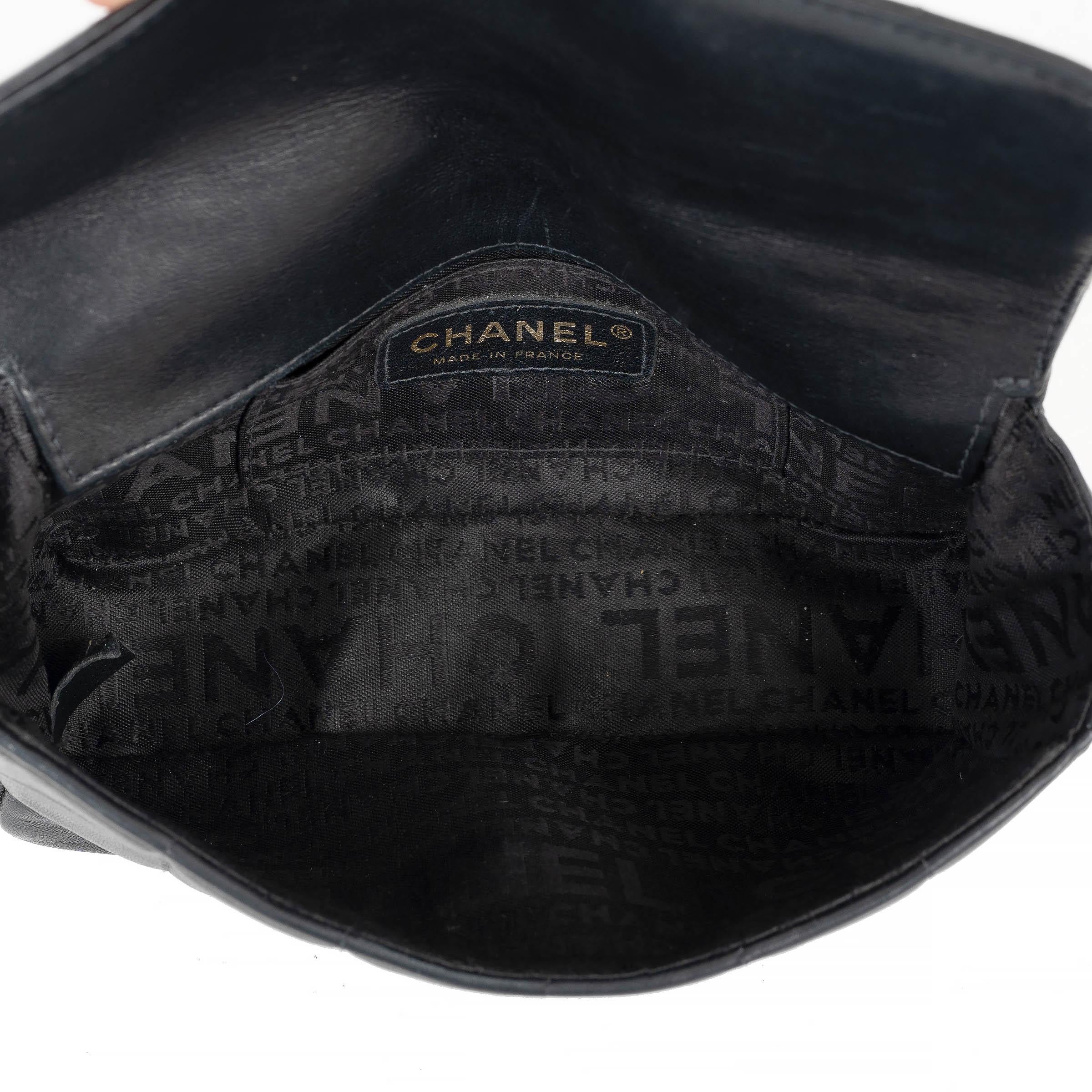 CHANEL black leather CAMELLIA CHOCOLATE BAR MINI FLAP Bag For Sale 1