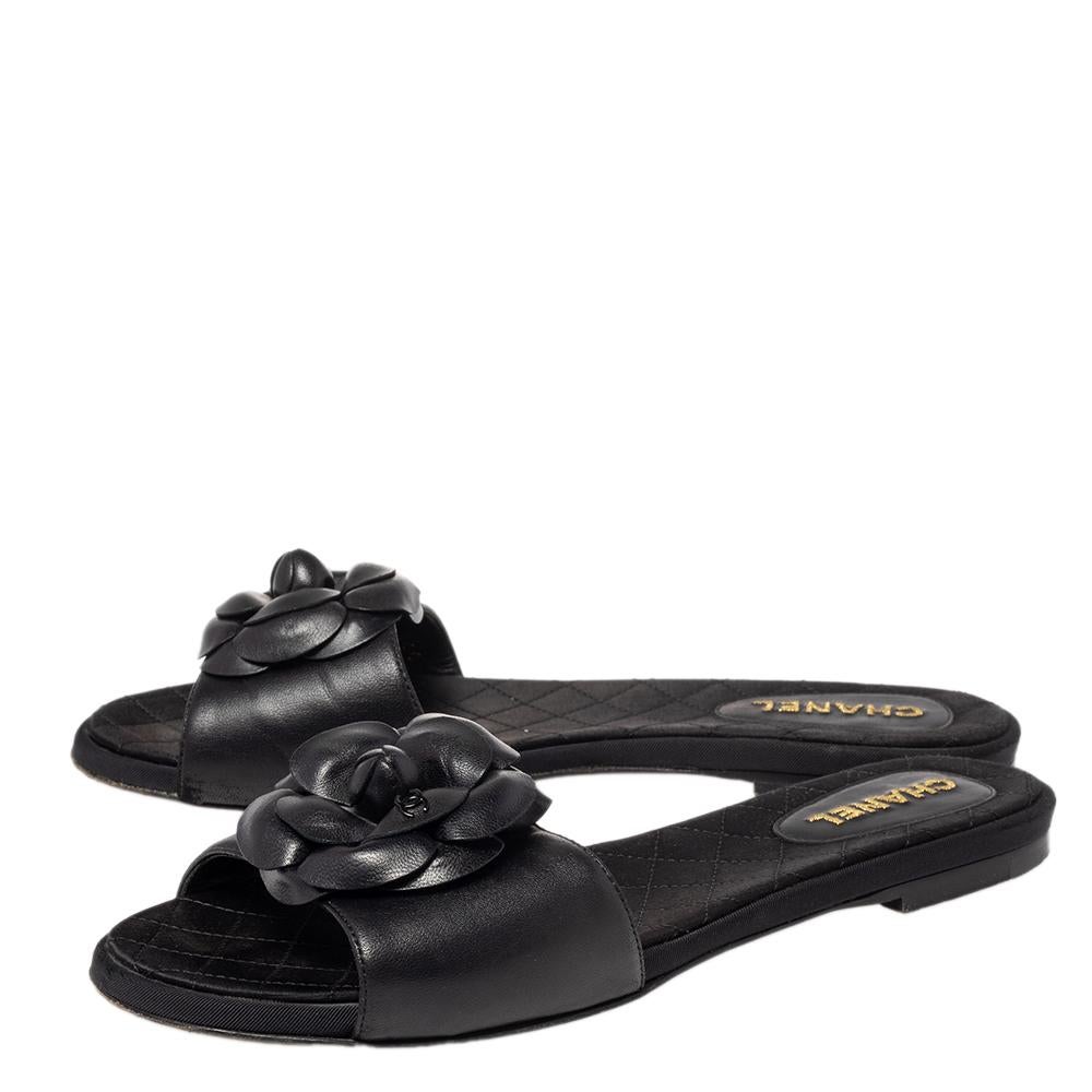 Chanel Black Leather Camellia Embellished CC Slide Flats Size 38.5 2
