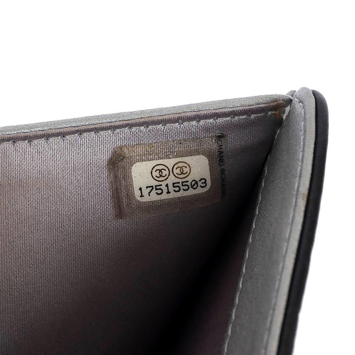 CHANEL black leather CAMELLIA EMBOSSED Large Wallet For Sale 3