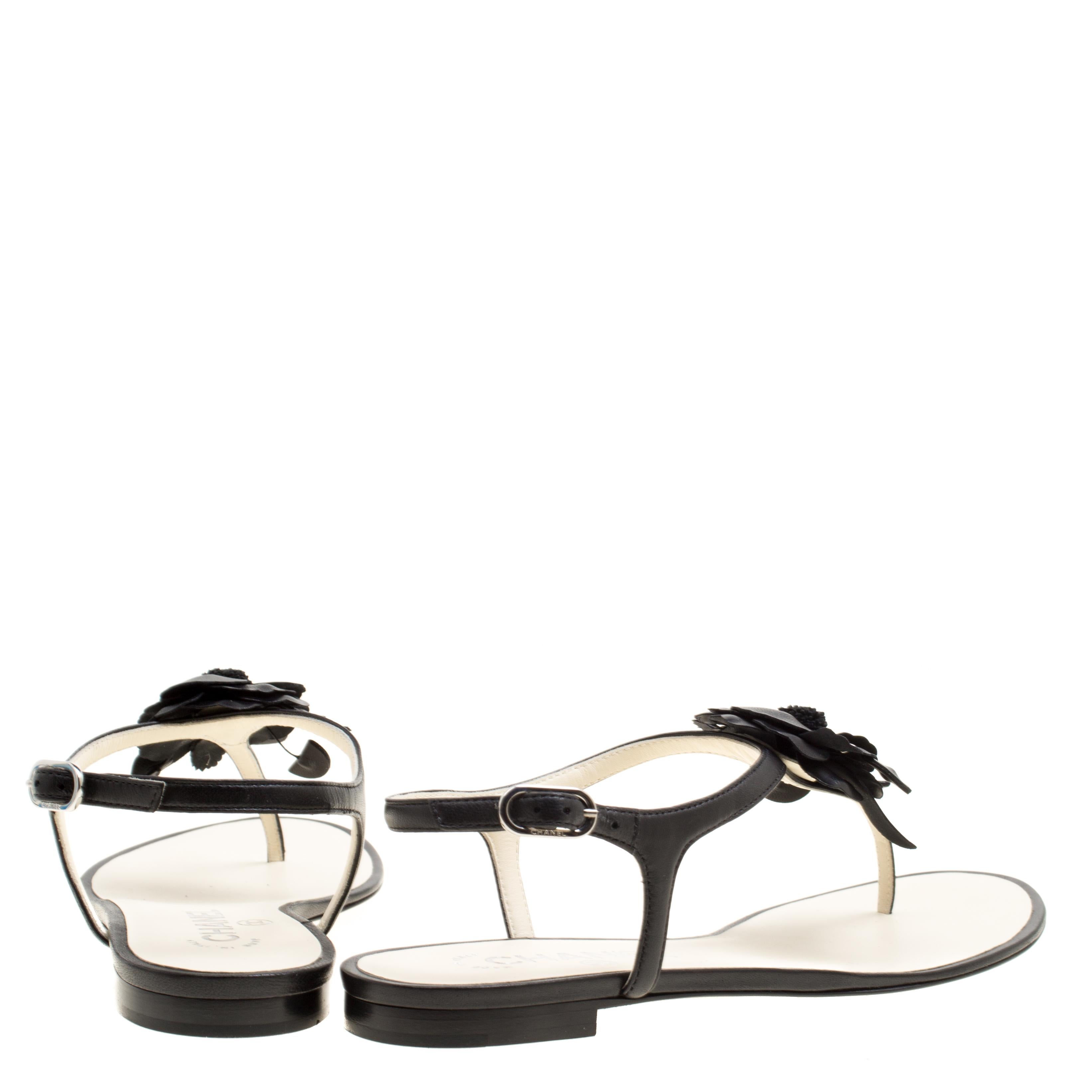 Women's Chanel Black Leather Camellia Flat Thong Sandals Size 38