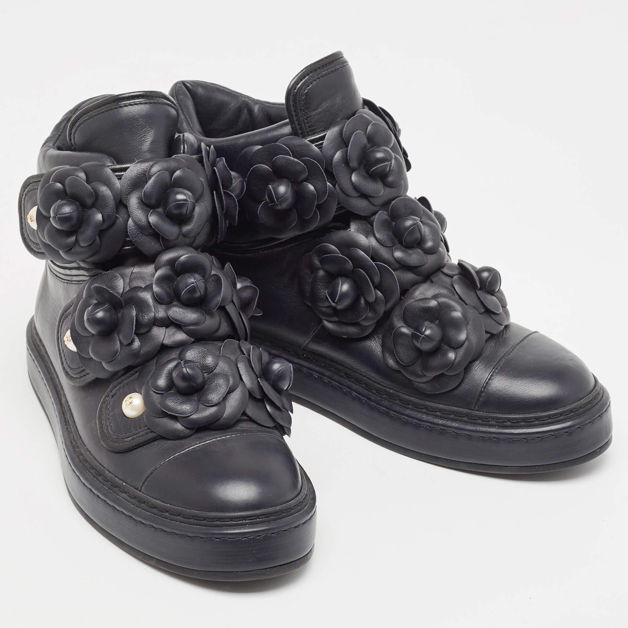Women's Chanel Black Leather Camellia Flowers Embellished High Top Sneakers Size 36.5 For Sale