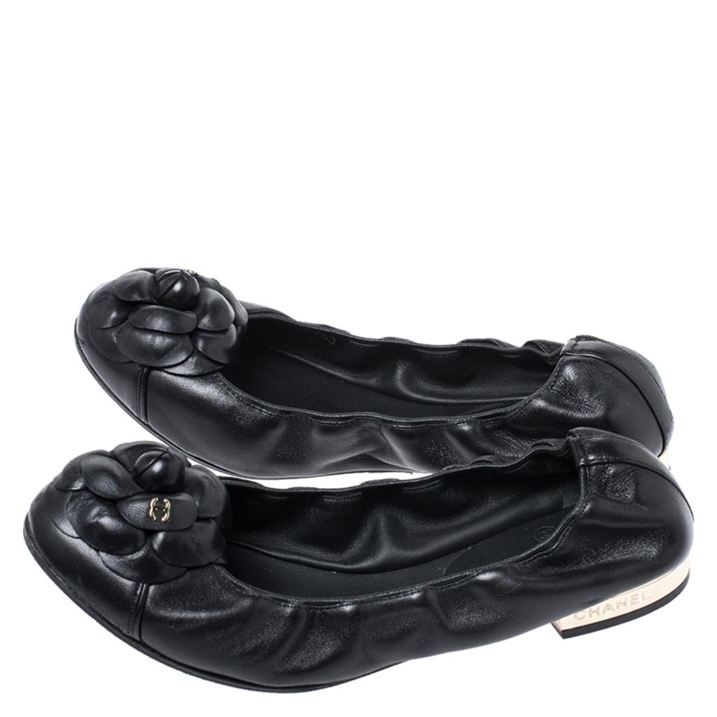 Chanel Black Leather Camellia Scrunch Ballet Flat Size 39 1