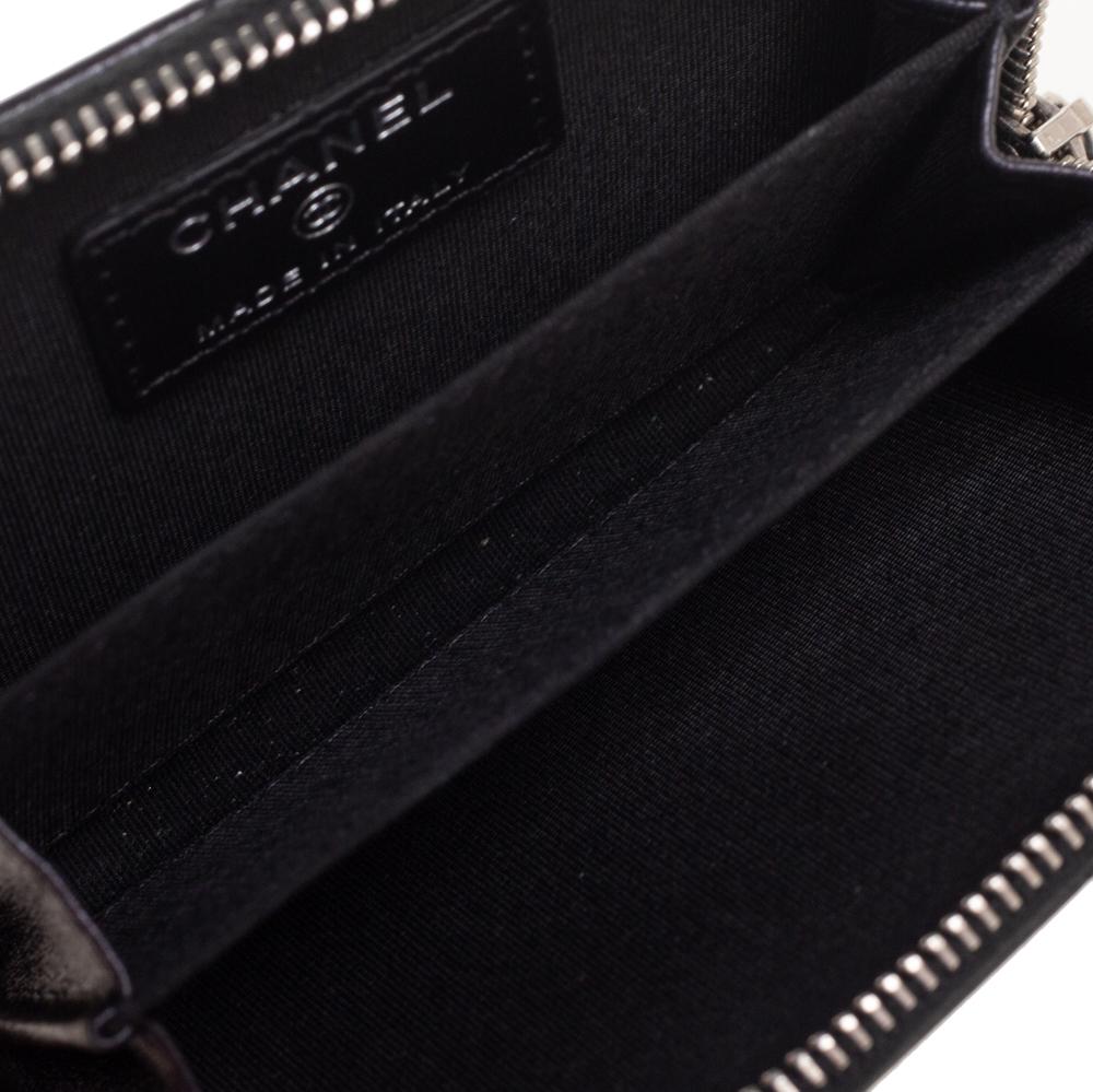 Women's Chanel Black Leather Camellia Zip Around Coin Purse