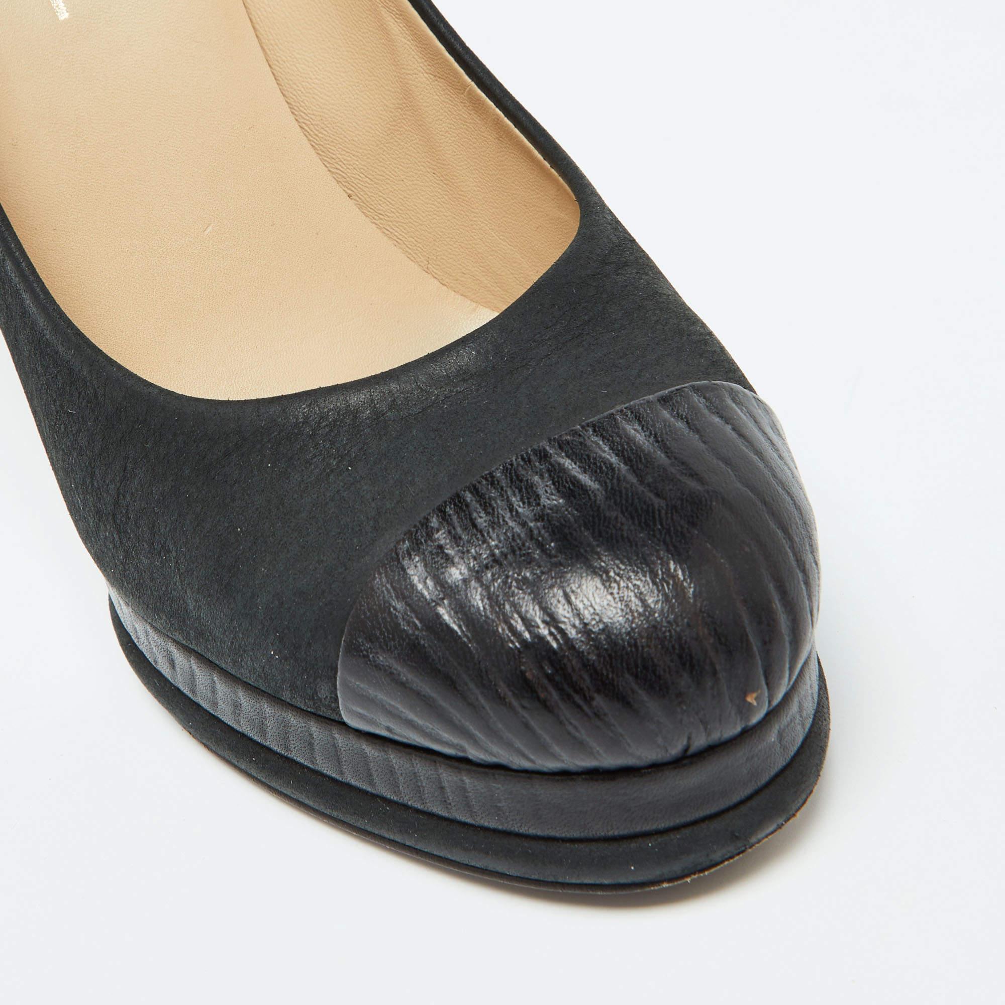 Chanel Black Leather Cap Toe Platform Pumps Size 39.5 4