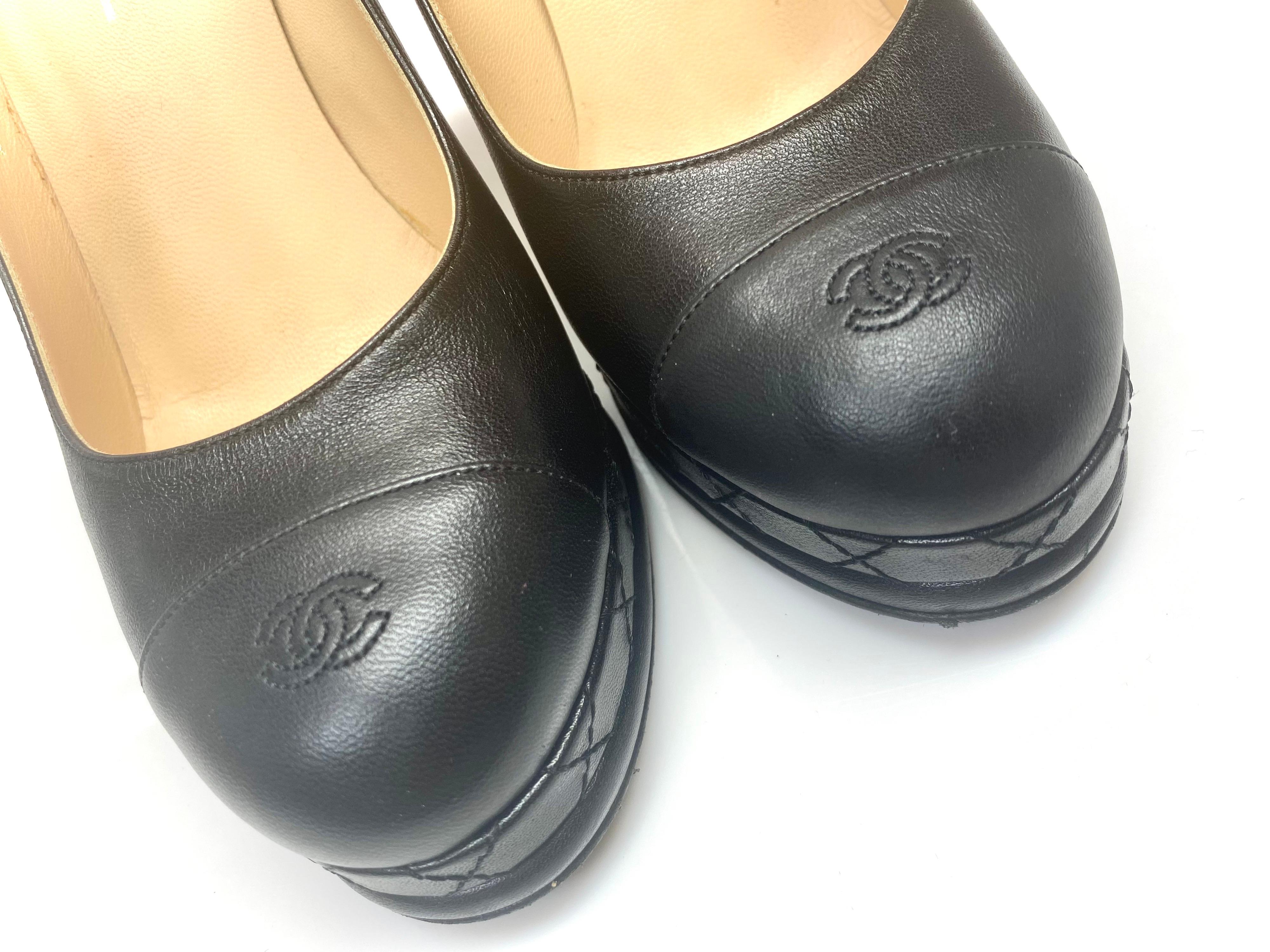 Chanel Black Leather Cap Toe Platform Size 40 5