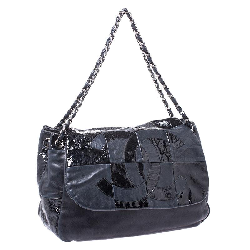 Women's Chanel Black Leather CC Accordion Flap Bag