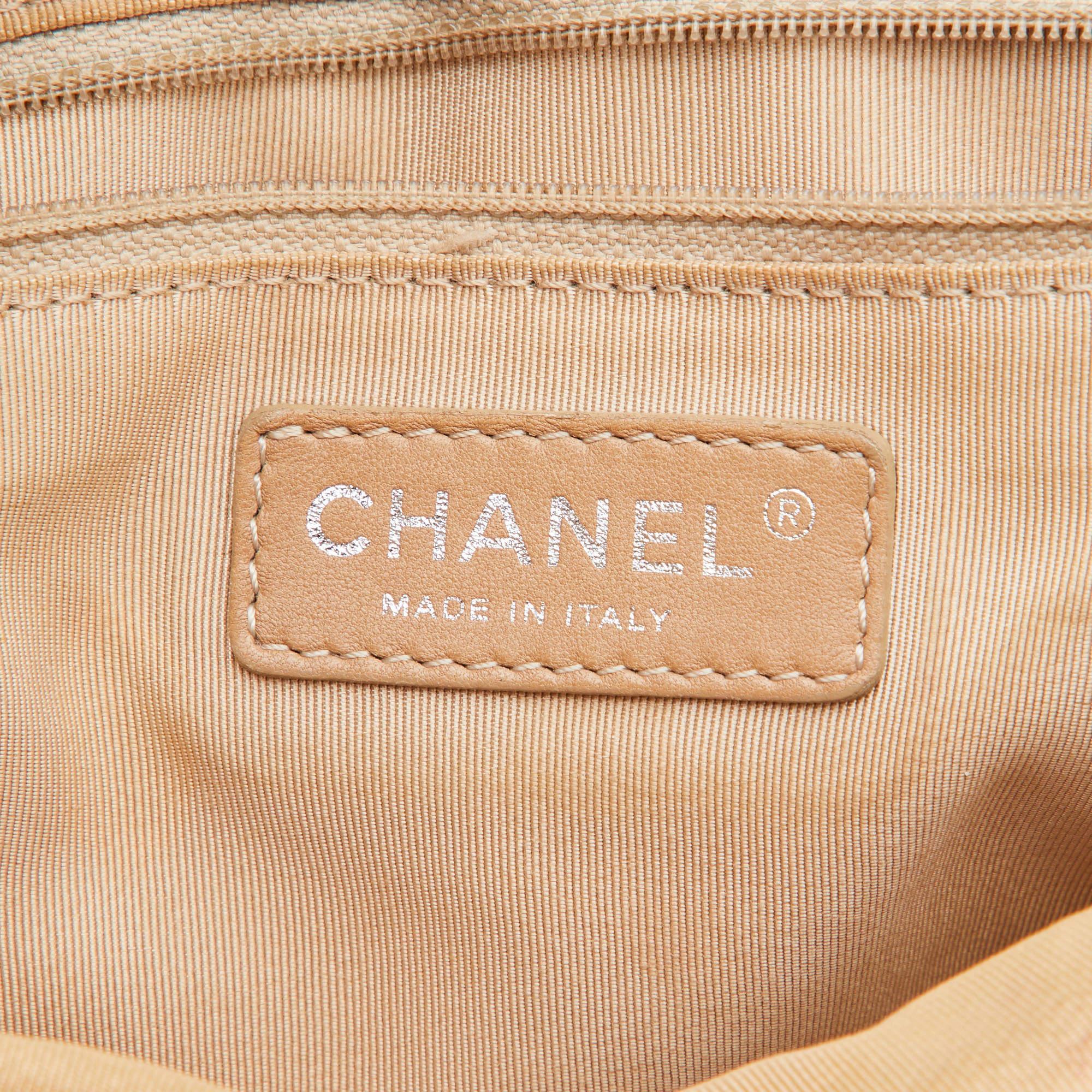 Chanel Black Leather CC Accordion Flap Shoulder Bag 2
