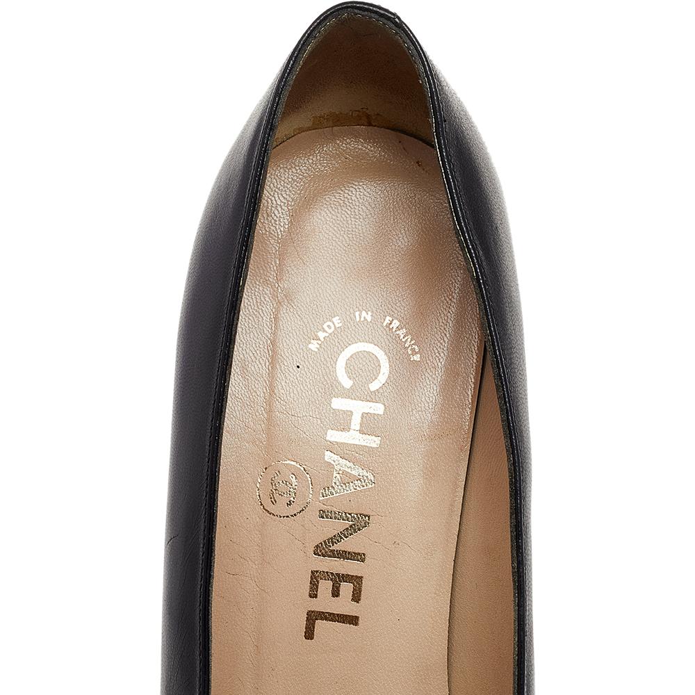Chanel Black Leather CC Block Heel Pumps Size 38 3
