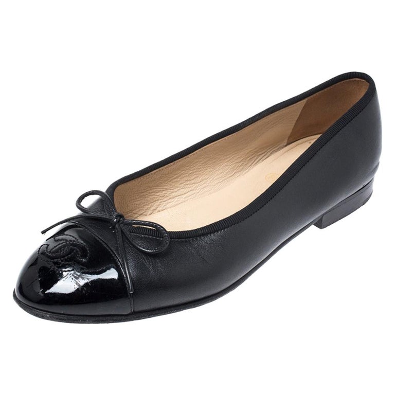 Chanel Black Leather CC Bow Ballet Flats Size 36.5 For Sale at 1stDibs ...