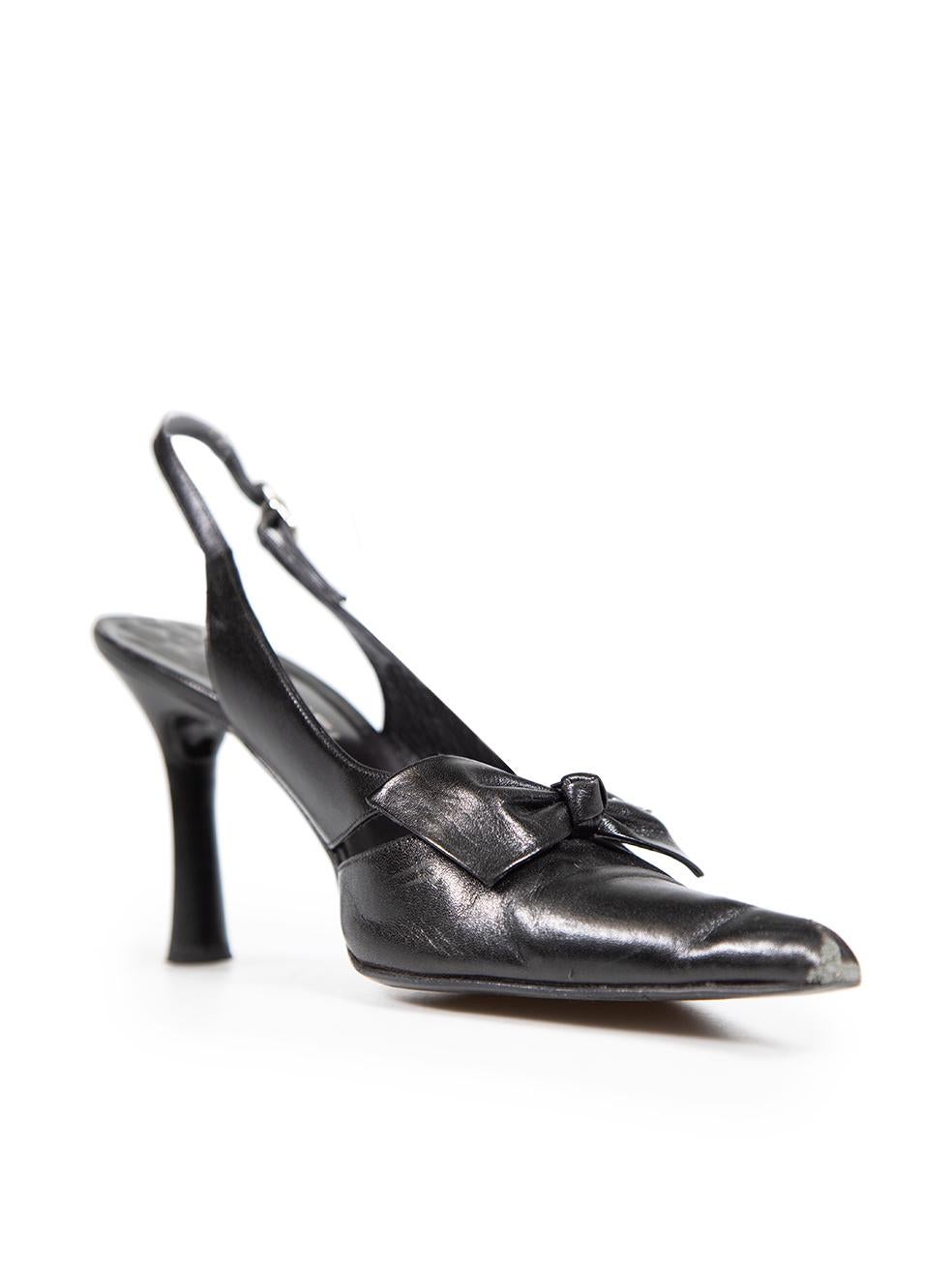 CONDITION is Good. General wear to heels is evident. The brand writing on the insole has started to fade. There is general creasing along the insoles and patches of discolouration along the toe beds. The toe ends have abrasions and leather has