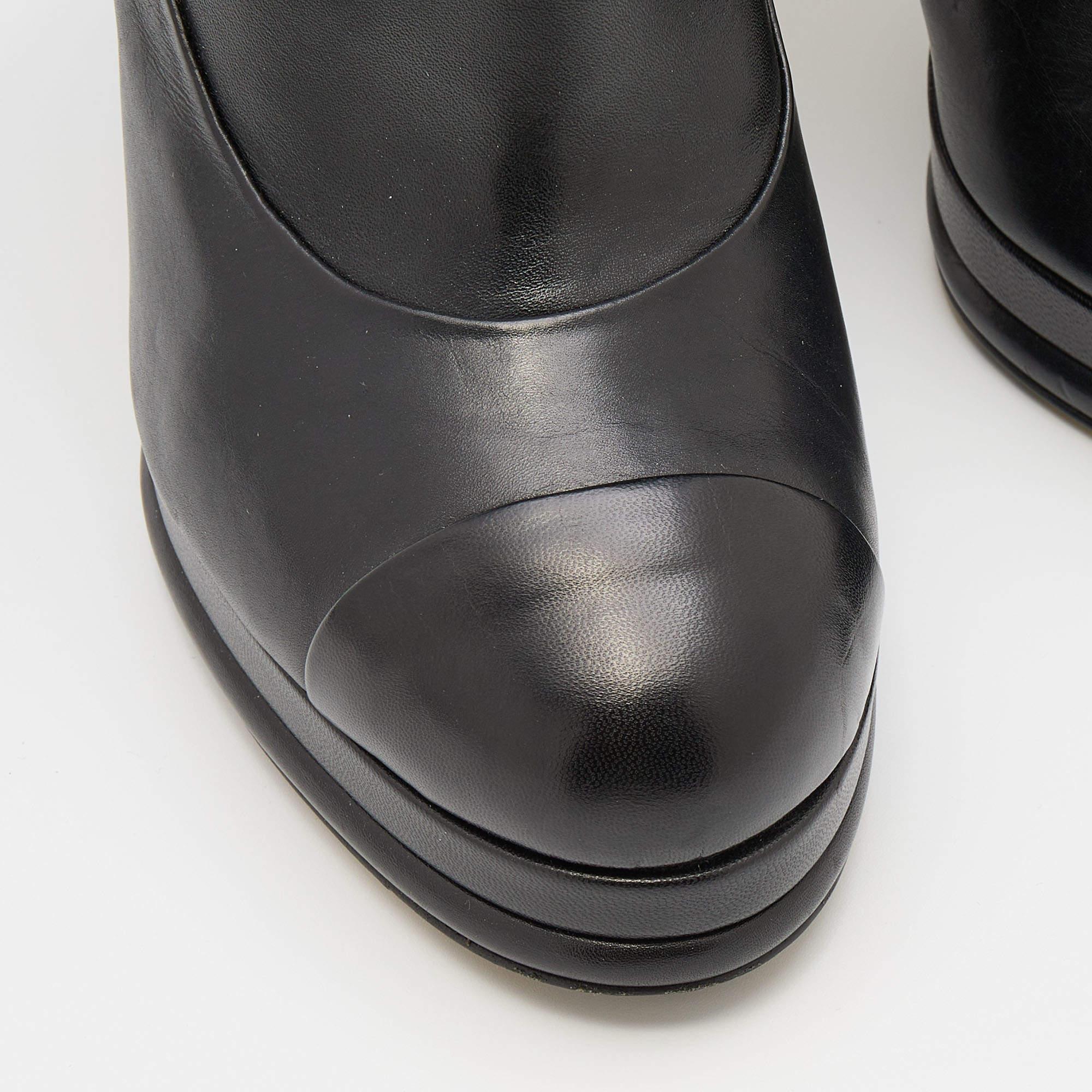 Women's Chanel Black Leather CC Cap Toe Block Heel Platform Chelsea Boots Size 39
