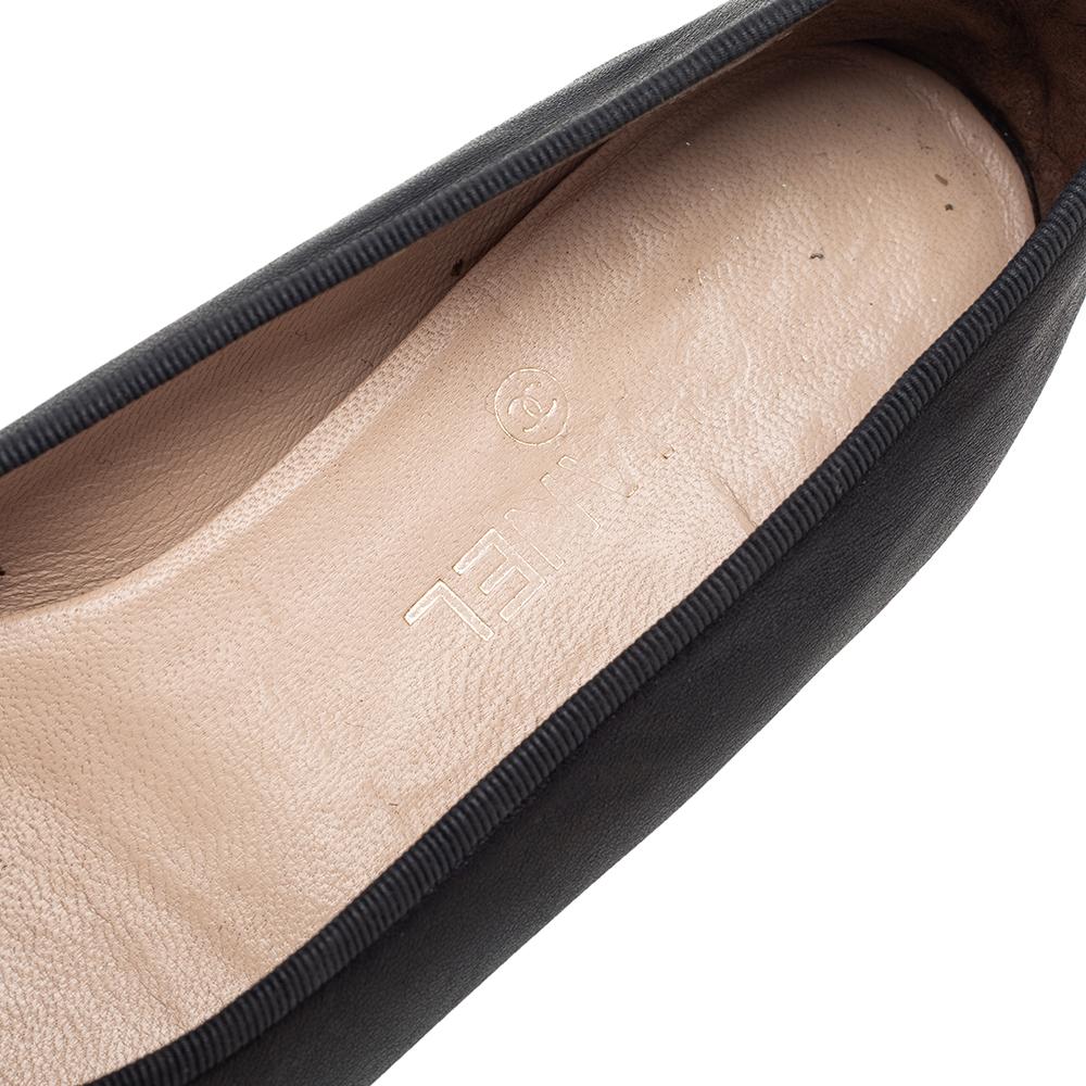 Women's Chanel Black Leather CC Cap Toe Bow Ballet Flats Size 38.5