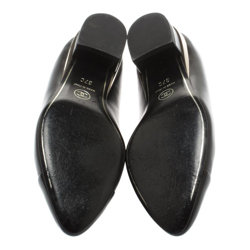 Women's Chanel Black Leather CC Cap Toe Court Shoe Pumps Size 37