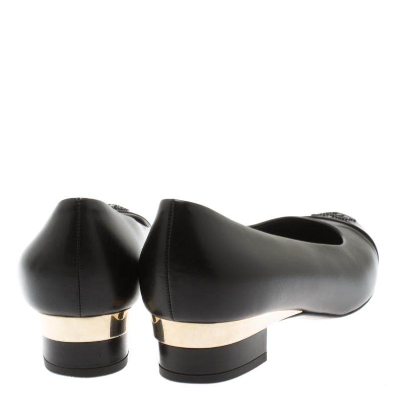 Chanel Black Leather CC Cap Toe Court Shoe Pumps Size 37 1