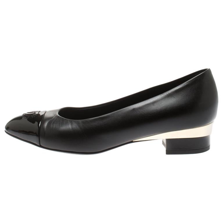 Chanel Black Leather CC Cap Toe Court Shoe Pumps Size 37