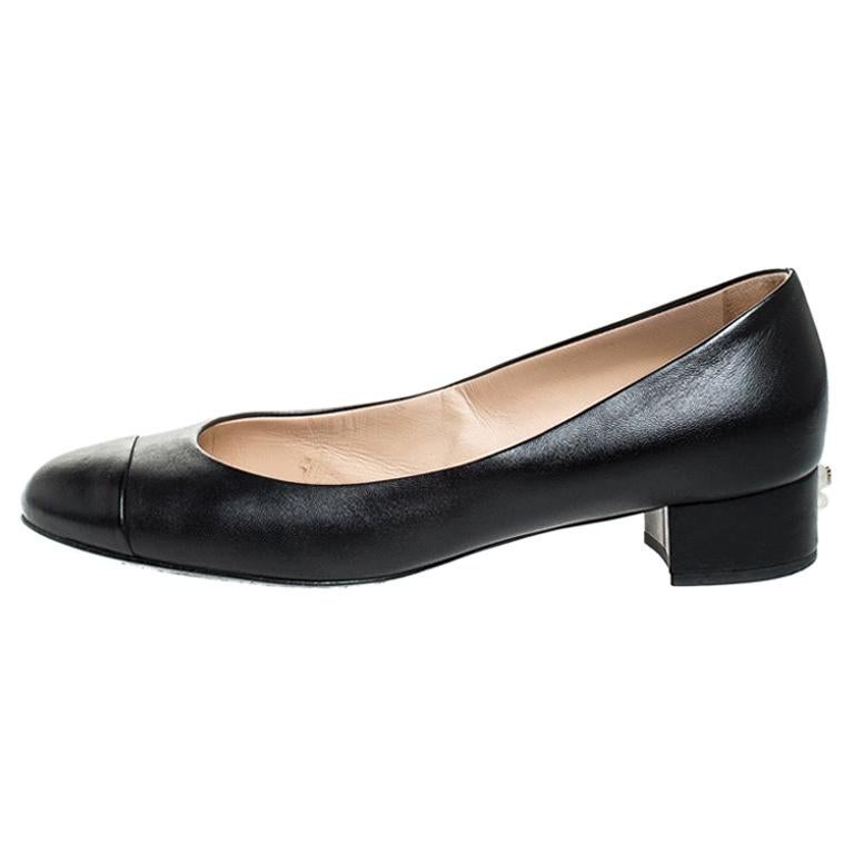 Chanel Black Leather CC Cap Toe Court Shoe Pumps Size 39.5