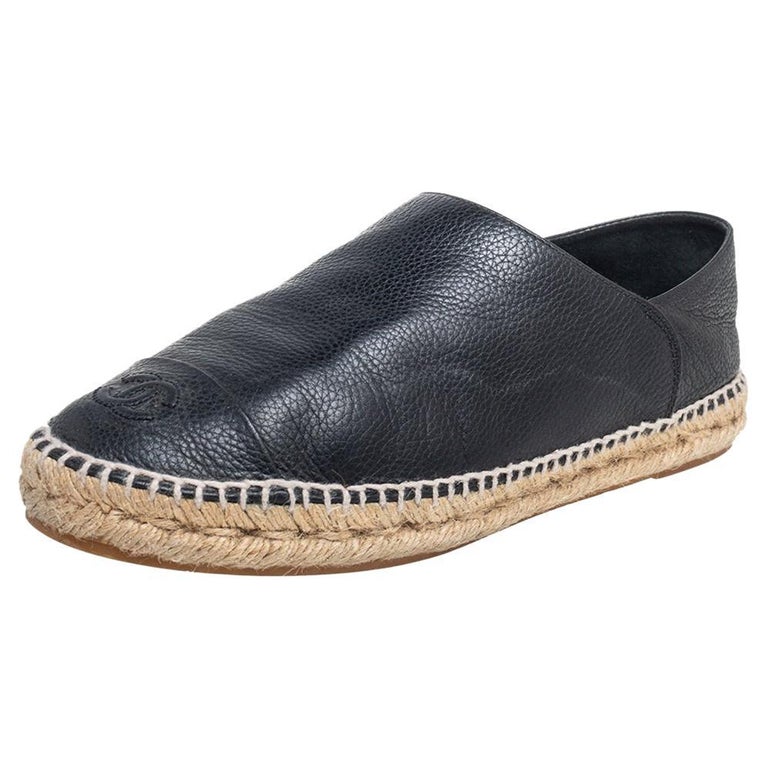 Chanel Black Leather CC Cap Toe Espadrille Flats Size 40 at 1stDibs