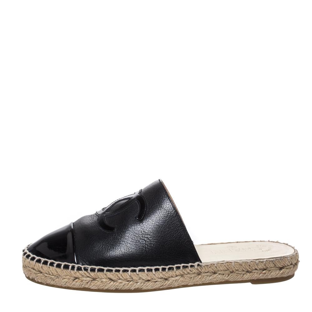 Chanel Black Leather CC Cap Toe Espadrille Mules Size 39 at 1stDibs ...