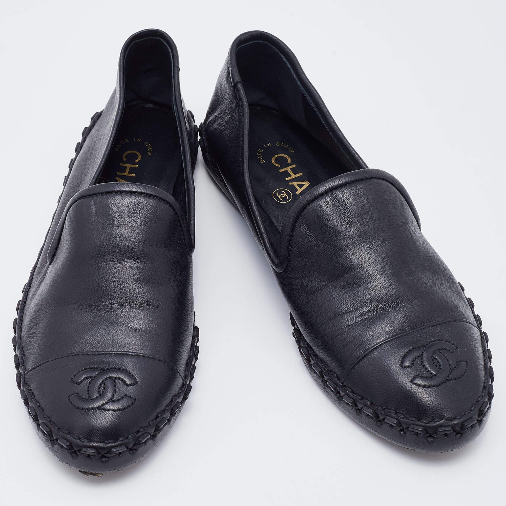 Chanel Black Leather CC Cap Toe Smoking Slippers Size 35 1