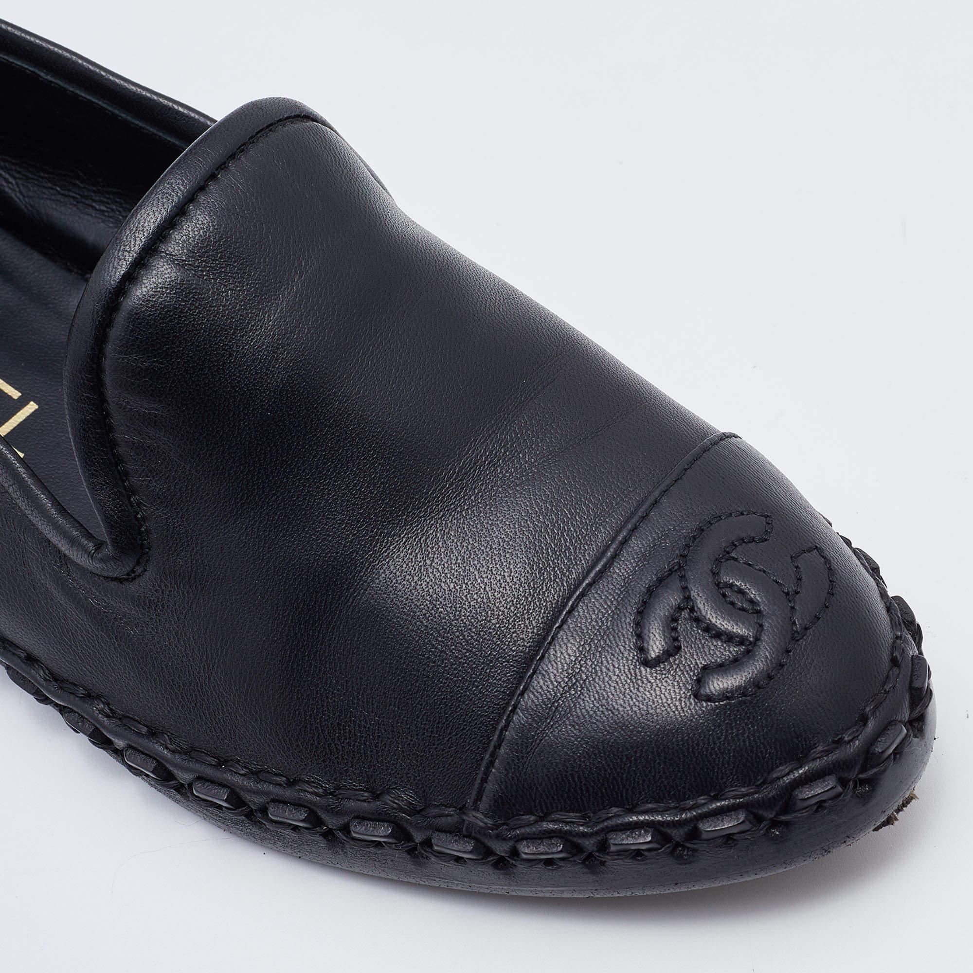 Chanel Black Leather CC Cap Toe Smoking Slippers Size 35 2