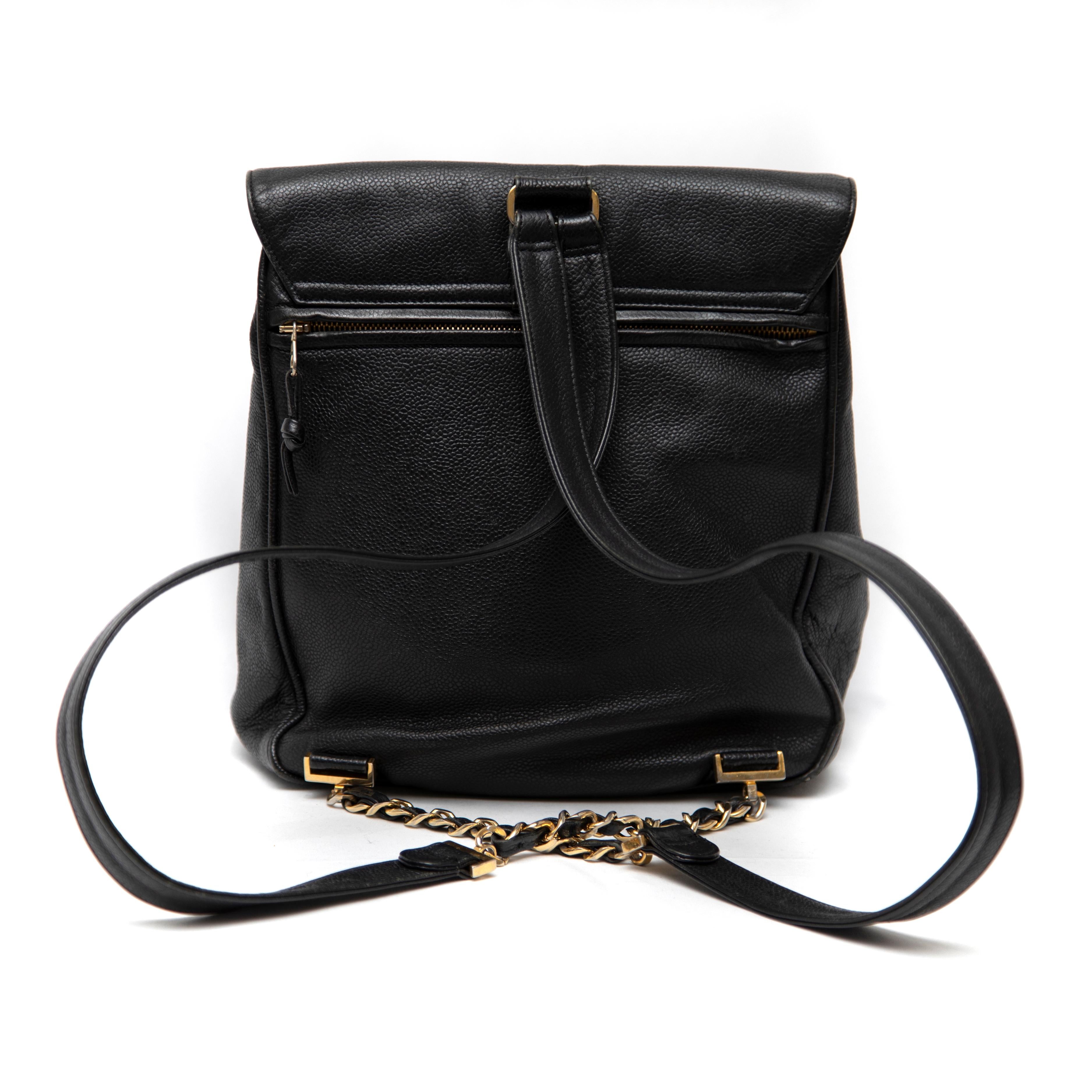 Women's or Men's Chanel Black Leather CC Drawstring Backpack For Sale