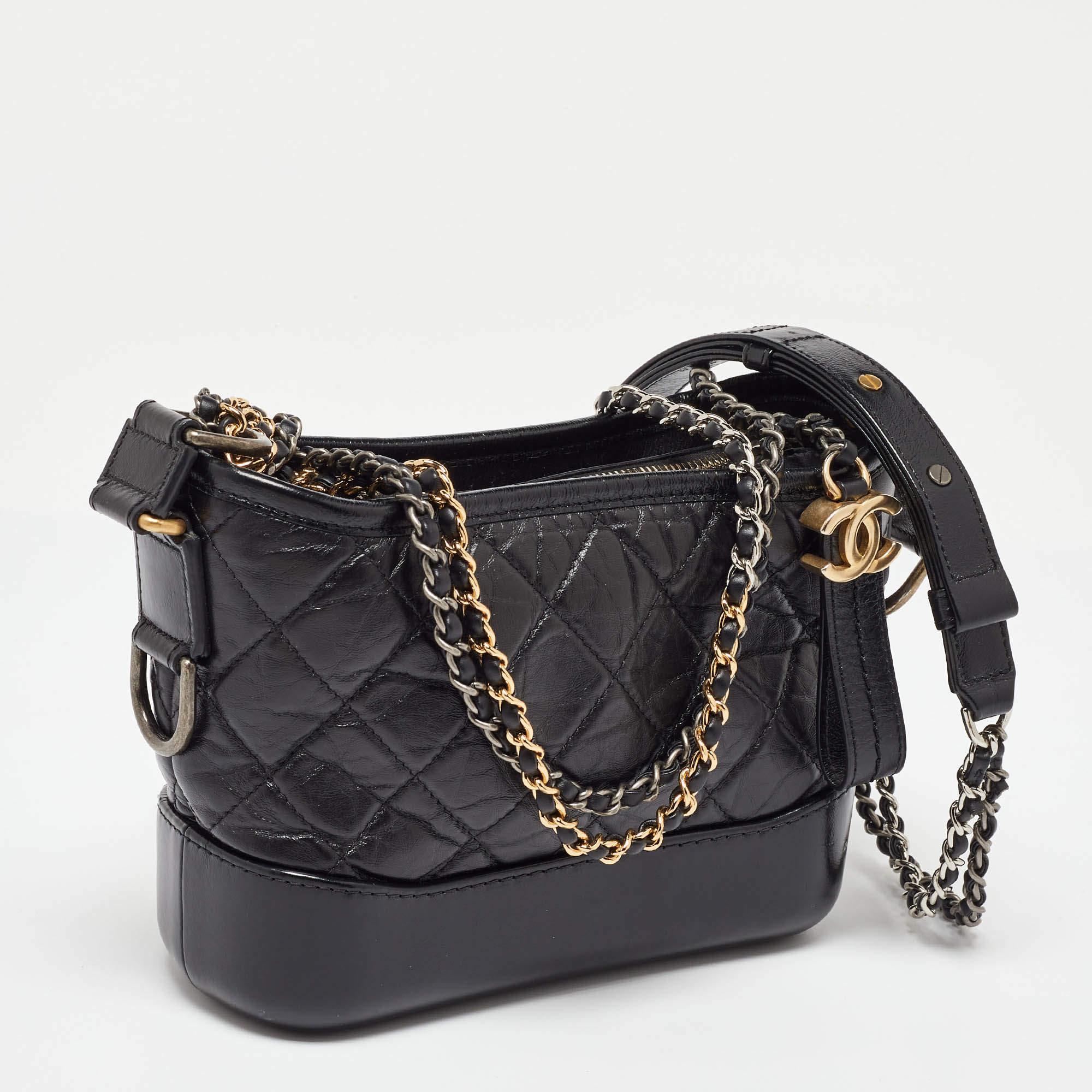 Chanel Black Leather CC Gabrielle Small Hobo In Good Condition In Dubai, Al Qouz 2