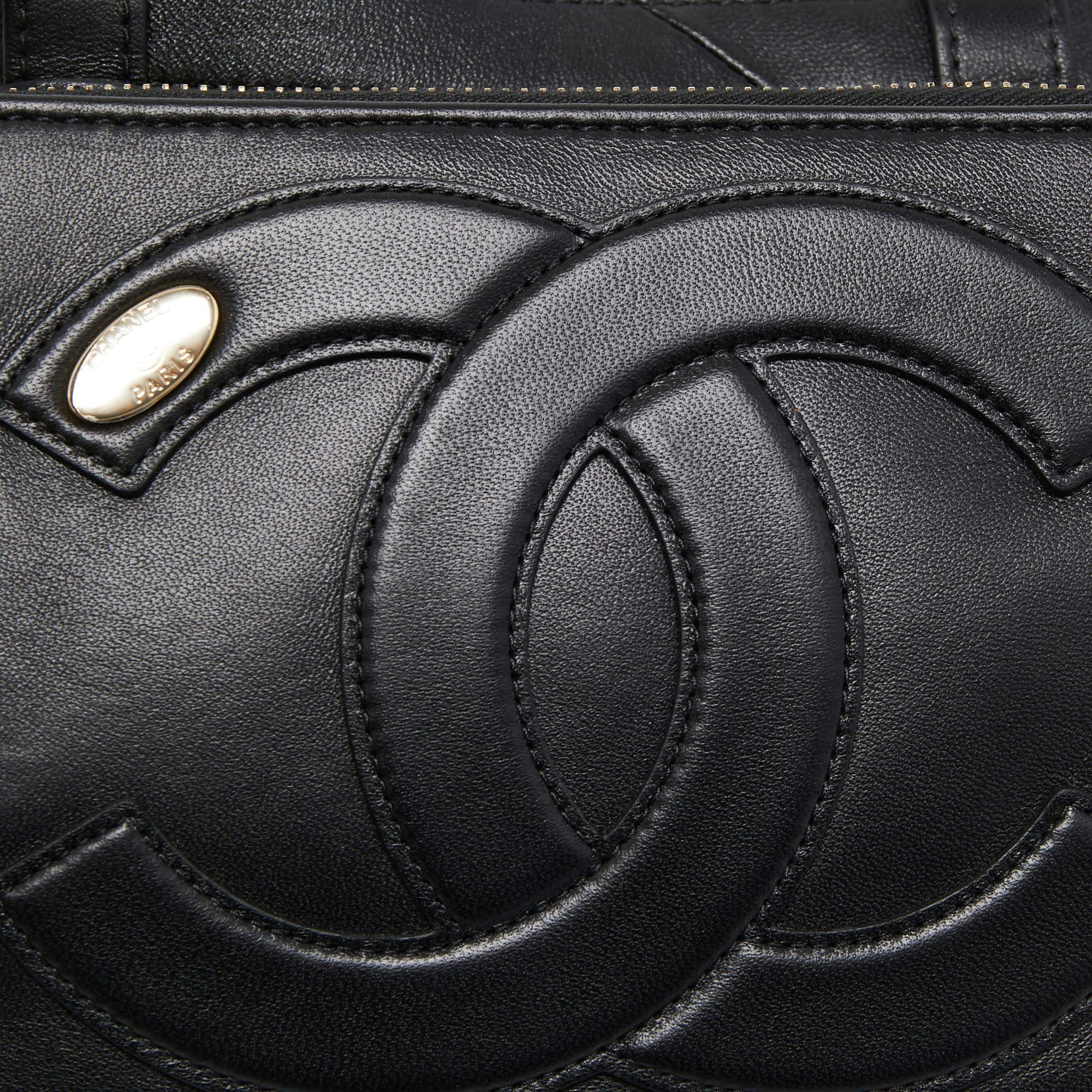 Chanel Black Leather CC Mania Waist Bag 6