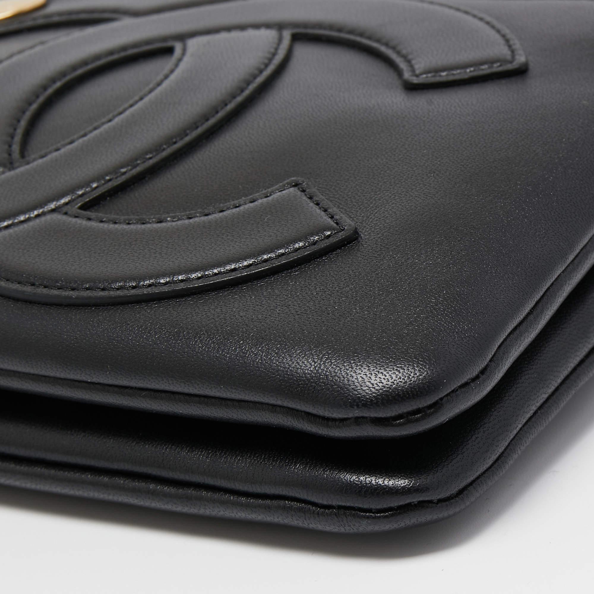 Chanel Black Leather CC Mania Waist Bag 2