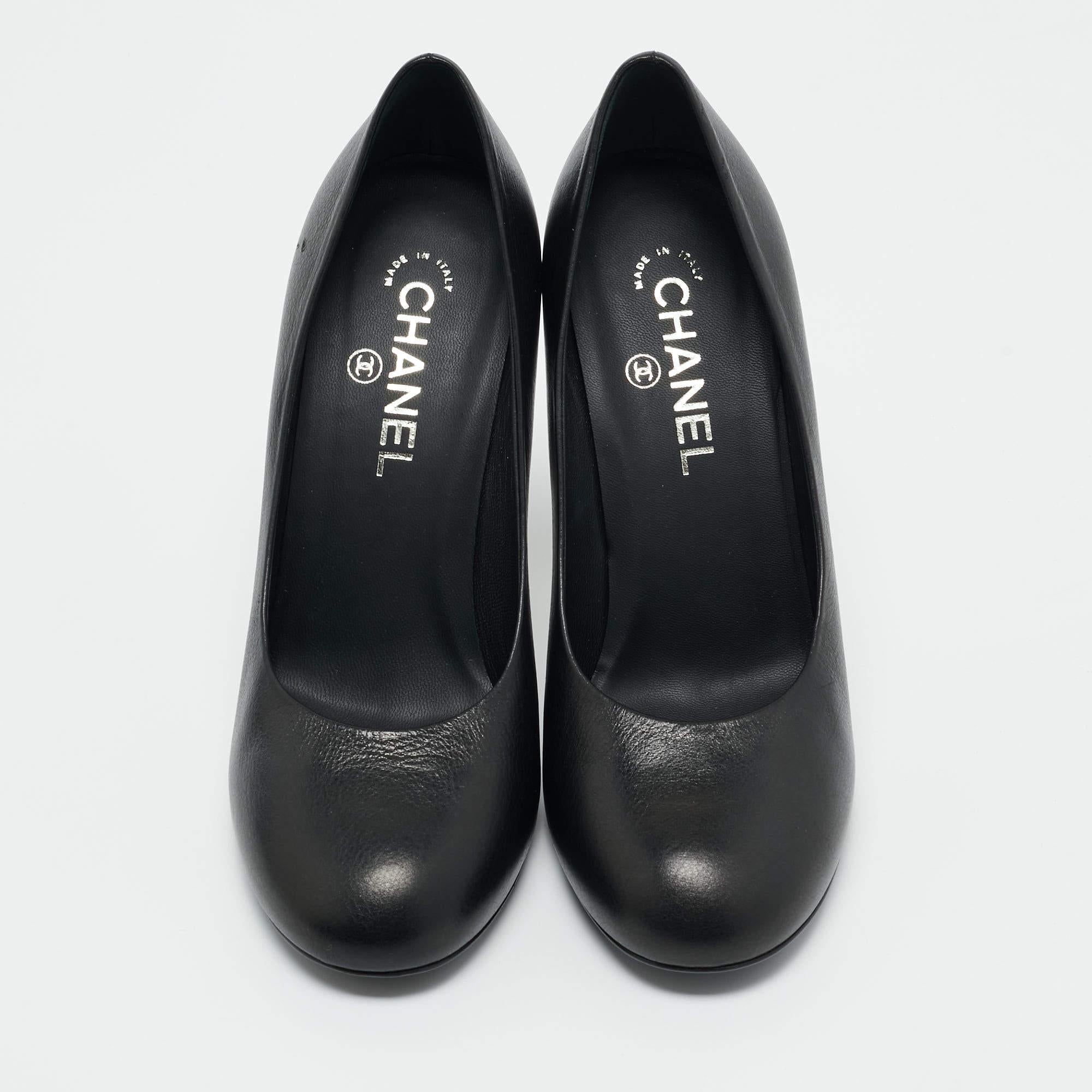 In a magical blend of luxury and elegance, these pumps come crafted from black leather and designed with round cap toes and the pearls on the heels add the perfect finishing touch to the pair.

Includes: Original Dustbag, Original Box, Info Booklet,