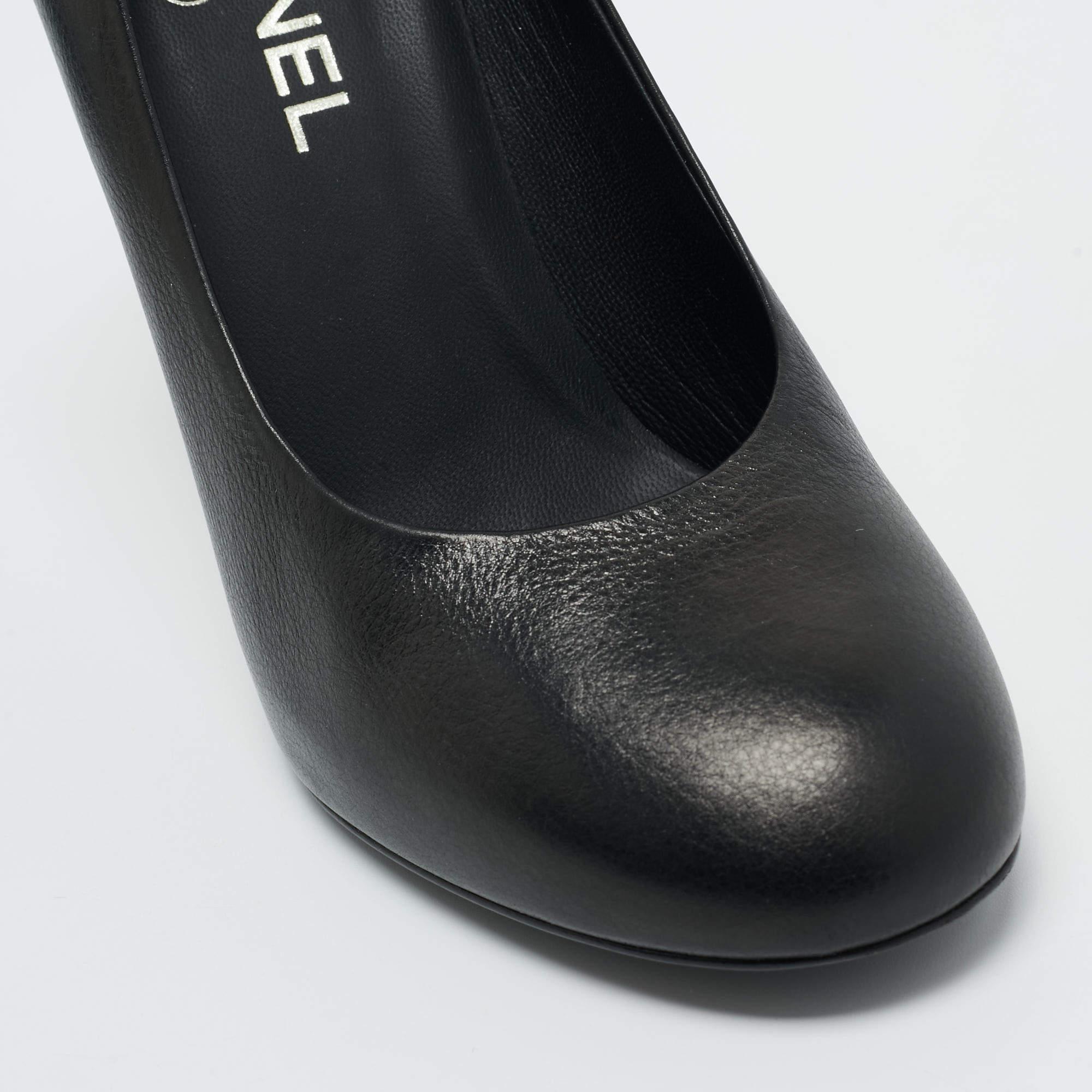 Chanel Black Leather CC Pearl Embellished Heel Pumps Size 39 3